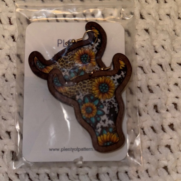 Colorful Bull Earrings with Floral Design - Picture 1 of 1